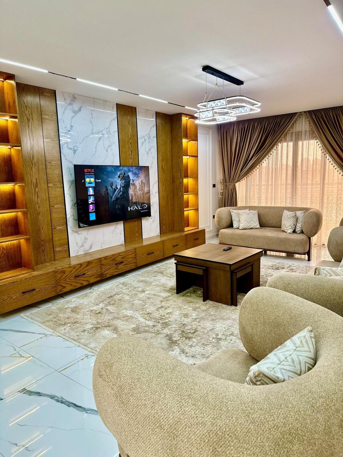 Premium 3br - Perfect For Business & Leisure Cairo